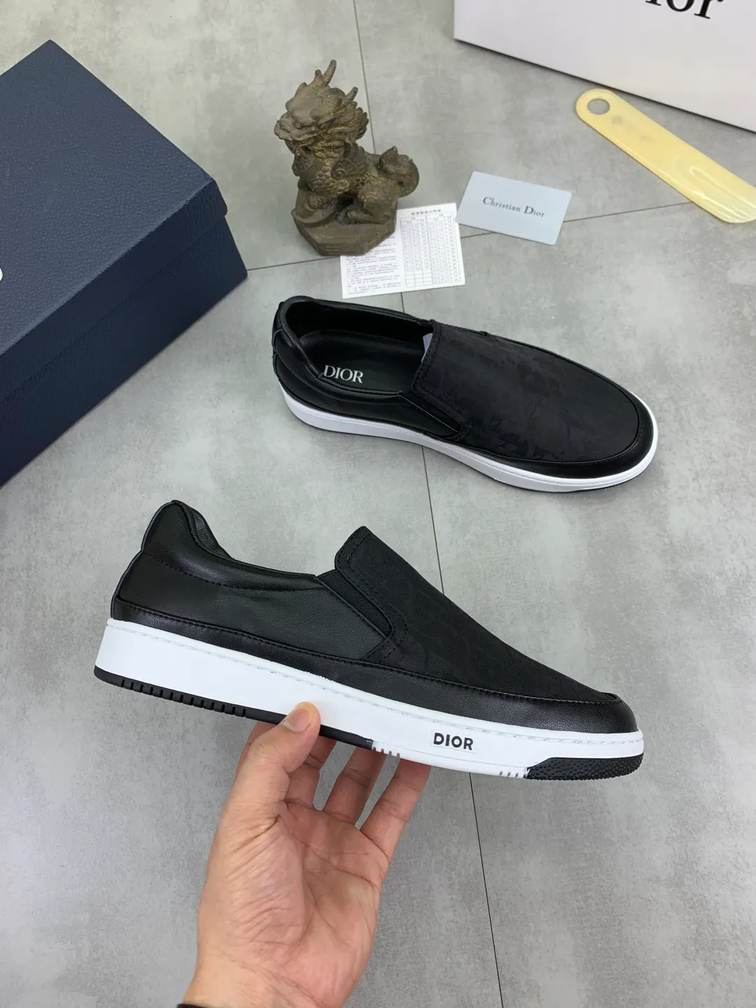 Men's Men's Shoes💰P400💰[New Style]🆘[Dior] 2025 Dior Original Lace-up Low-top Men's Shoes Classic casual shoes 🔥This model is the official flagship model with high quality and made by famous original designers. It is made of high-quality cowhide with original materials➕Comfortable and breathable mesh lining➕Pigskin insole. The perfect last shape and generous and fashionable design have attracted many consumers. Suitable for drivers to drive🚗. What you want is the highest quality in the market. Color: 4️⃣Color code number: 38--44 (45 customized)